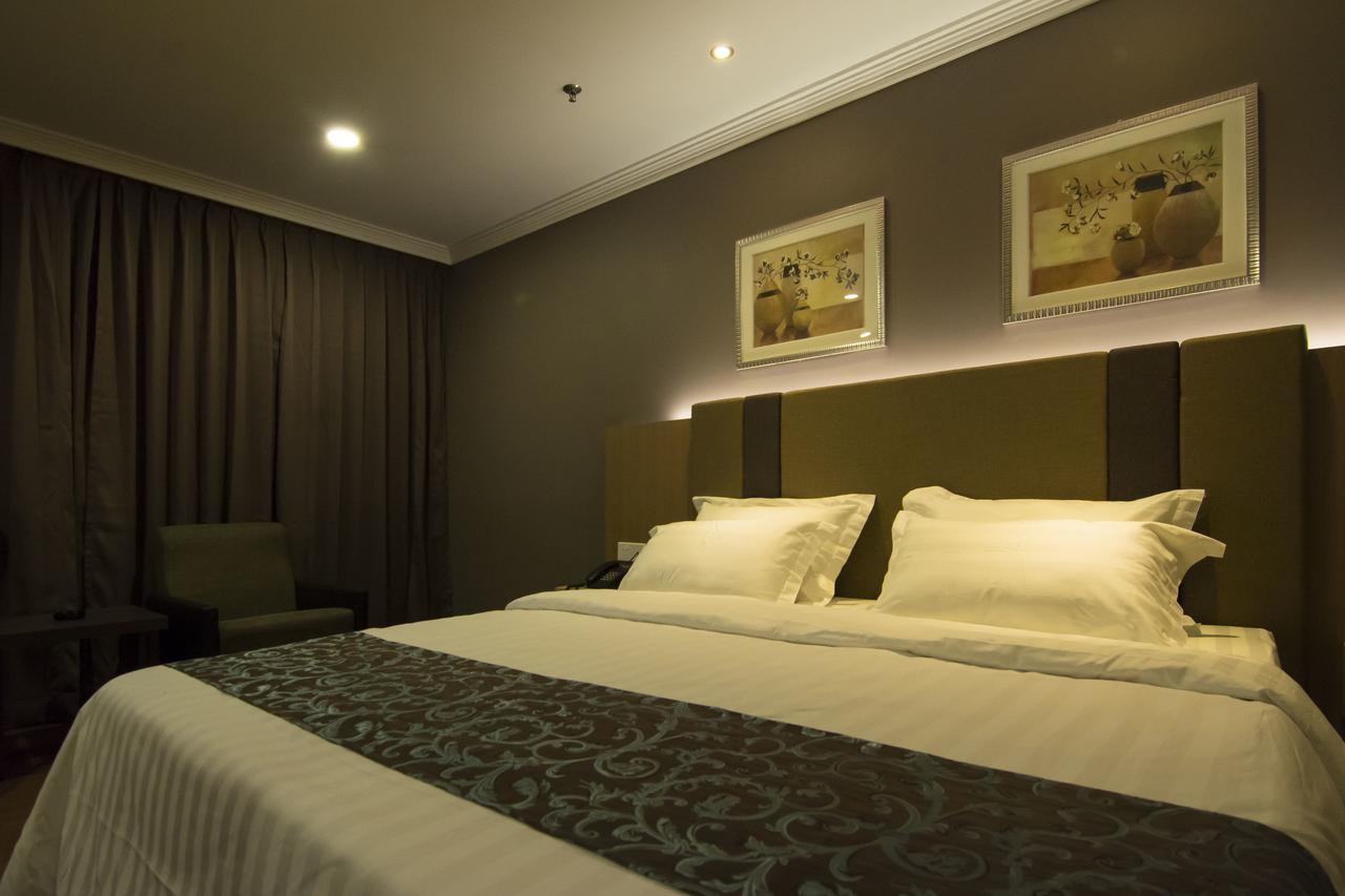 Hotel Anika Kluang Dış mekan fotoğraf