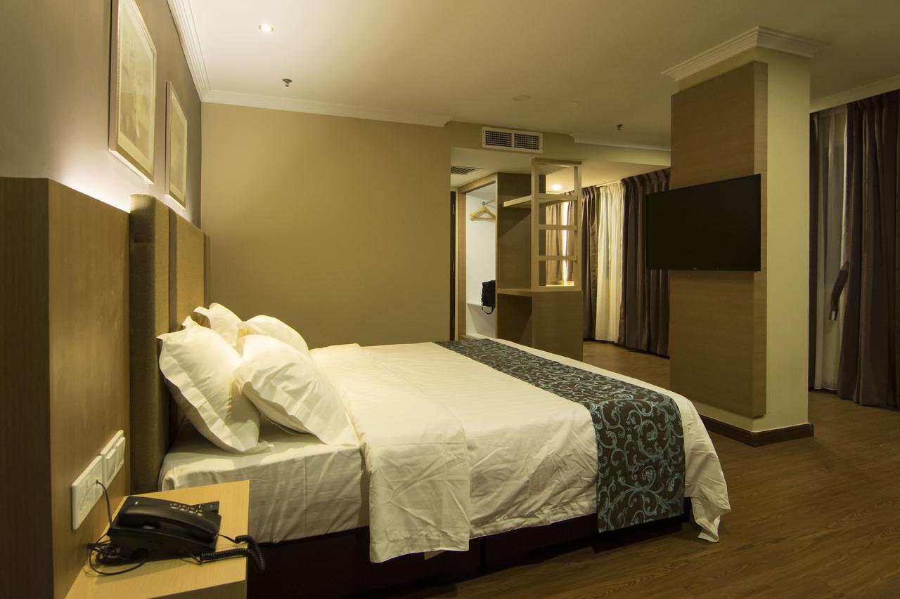 Hotel Anika Kluang Dış mekan fotoğraf