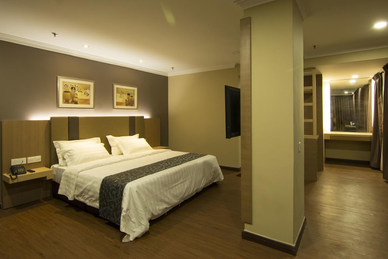 Hotel Anika Kluang Dış mekan fotoğraf