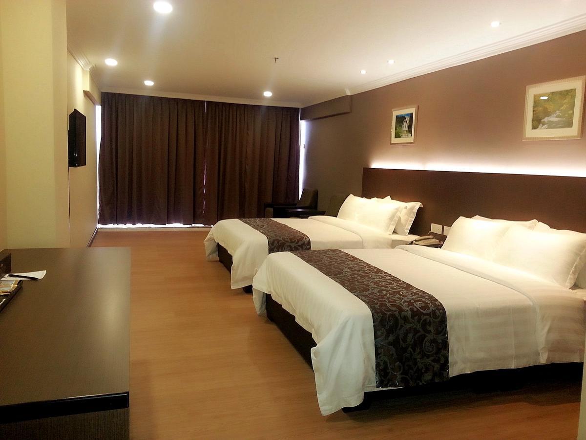 Hotel Anika Kluang Dış mekan fotoğraf